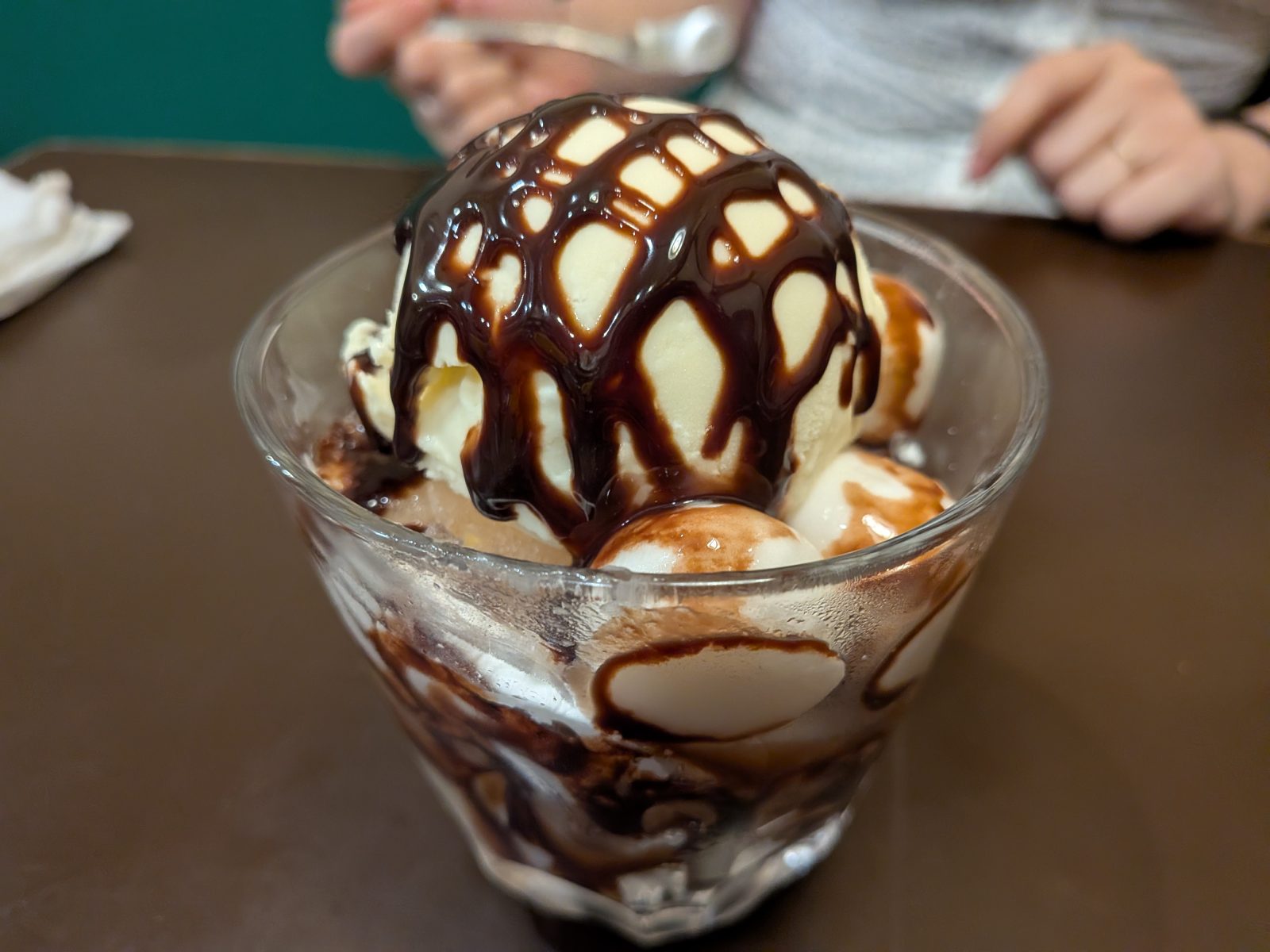 チョコパフェ|豊中の沖縄料理居酒屋まあさん