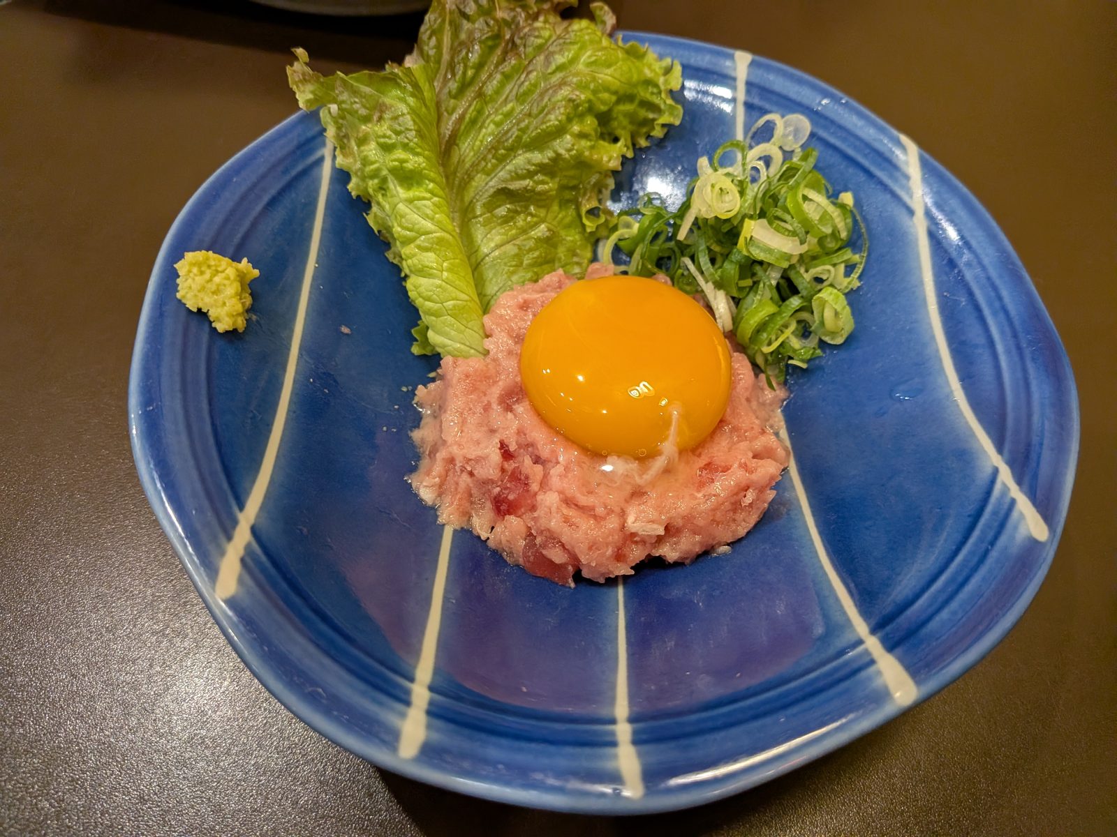 ねぎとろユッケ|豊中の沖縄料理居酒屋まあさん